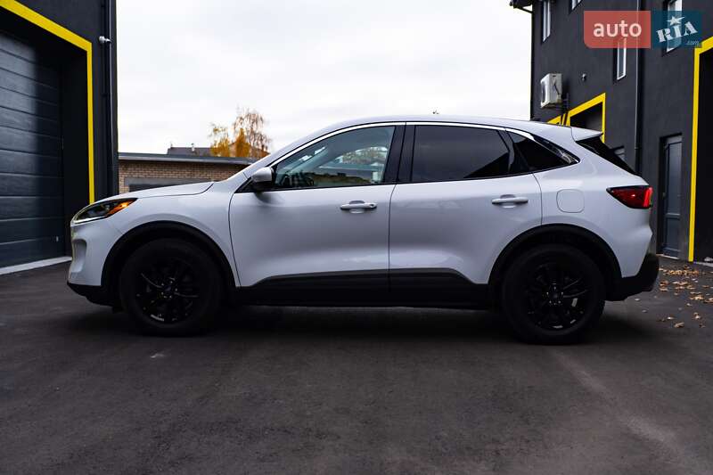 Позашляховик / Кросовер Ford Escape 2021 в Києві фото 8 Позашляховик / Кросовер Ford Escape 2021 в Києві