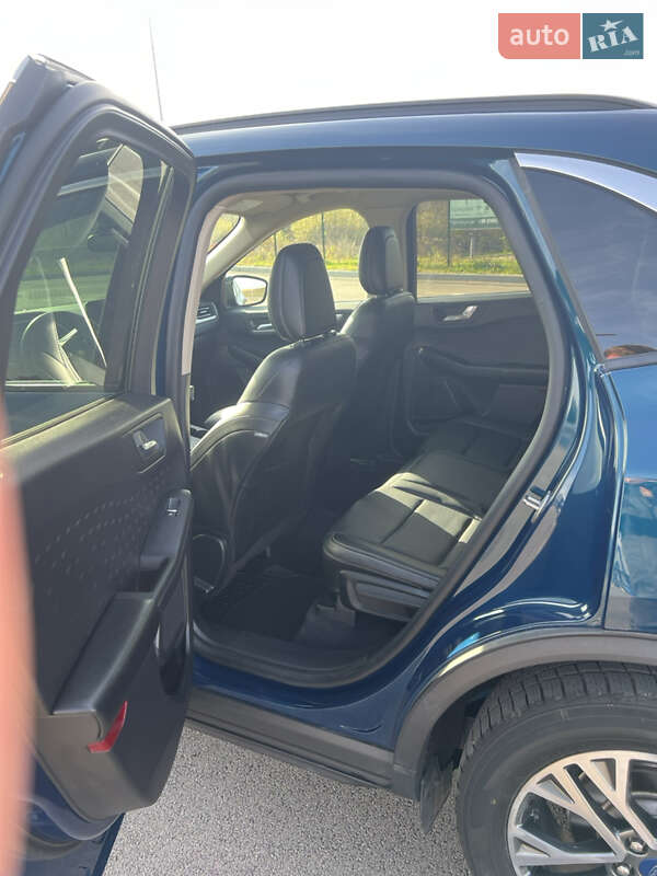 Позашляховик / Кросовер Ford Escape 2019 в Рівному фото 14 Позашляховик / Кросовер Ford Escape 2019 в Рівному