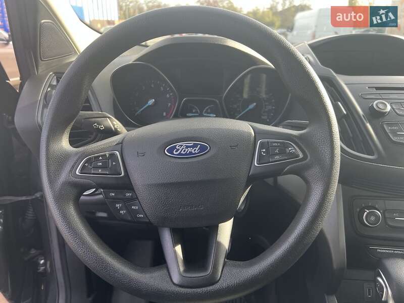 Внедорожник / Кроссовер Ford Escape 2018 в Киеве