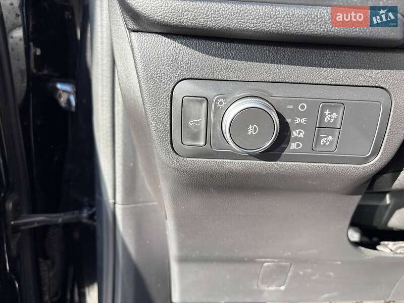 Позашляховик / Кросовер Ford Escape 2020 в Києві