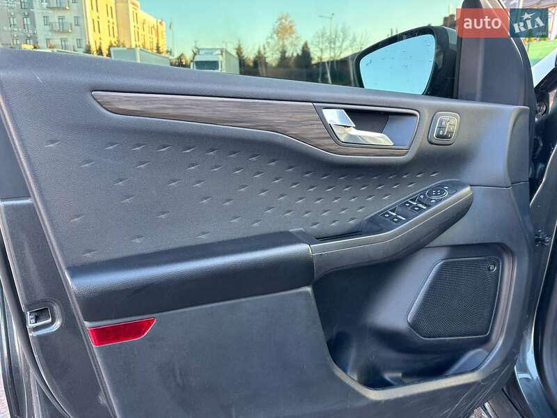 Внедорожник / Кроссовер Ford Escape 2020 в Львове фото 21 Внедорожник / Кроссовер Ford Escape 2020 в Львове