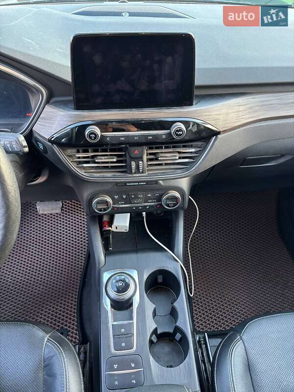 Внедорожник / Кроссовер Ford Escape 2020 в Львове фото 25 Внедорожник / Кроссовер Ford Escape 2020 в Львове
