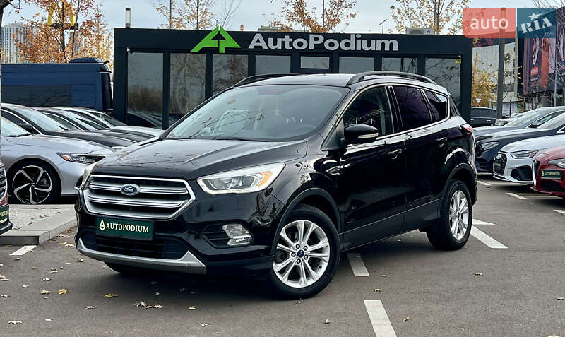 Внедорожник / Кроссовер Ford Escape 2016 в Киеве