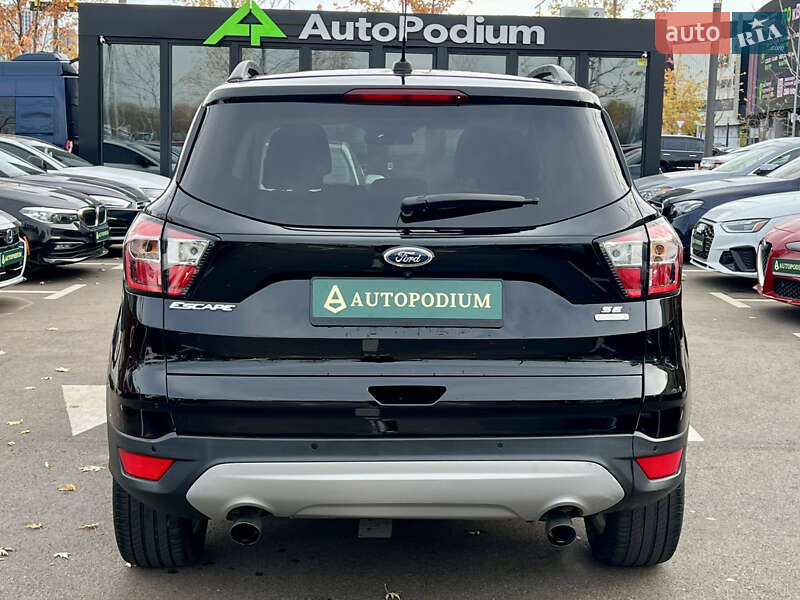 Внедорожник / Кроссовер Ford Escape 2016 в Киеве