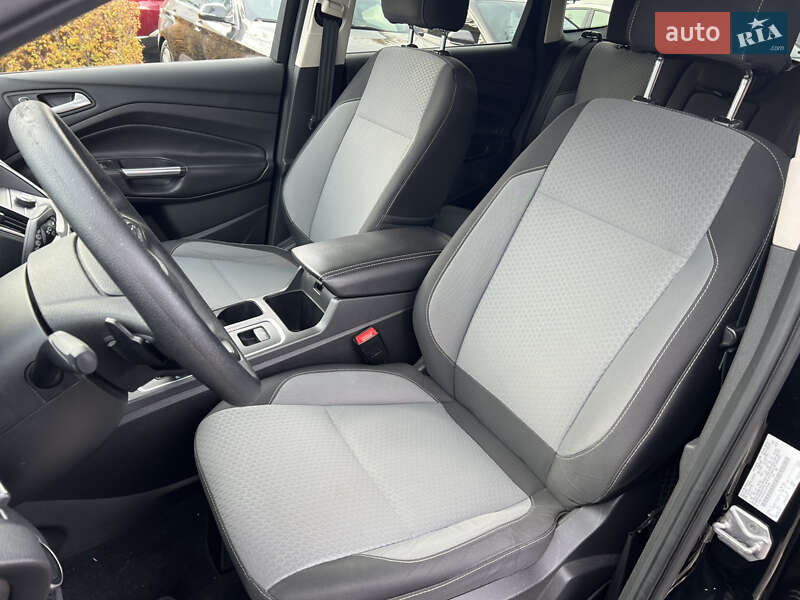 Внедорожник / Кроссовер Ford Escape 2016 в Киеве