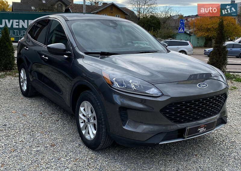 Позашляховик / Кросовер Ford Escape 2019 в Івано-Франківську