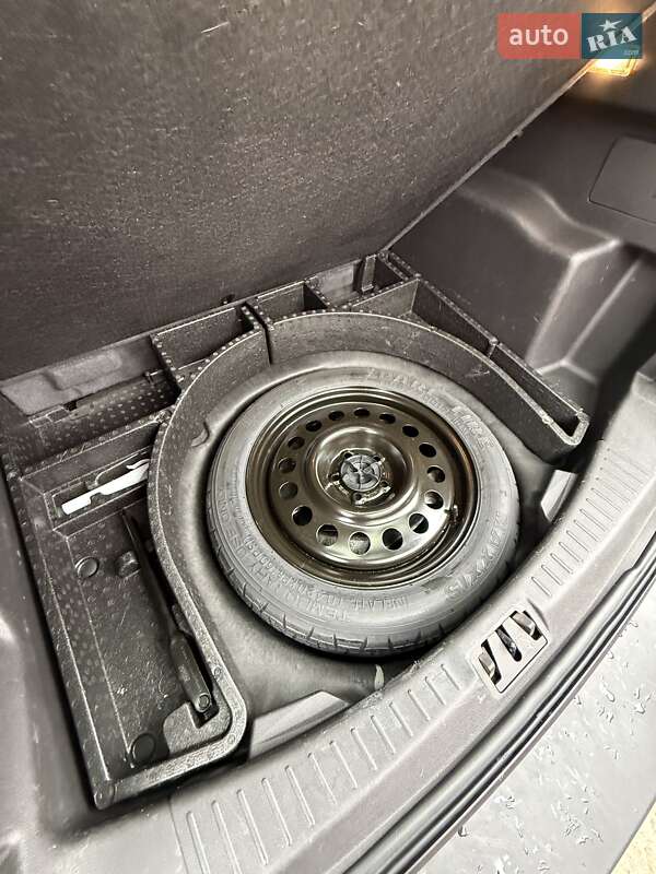 Внедорожник / Кроссовер Ford Escape 2016 в Сумах фото 14 Внедорожник / Кроссовер Ford Escape 2016 в Сумах