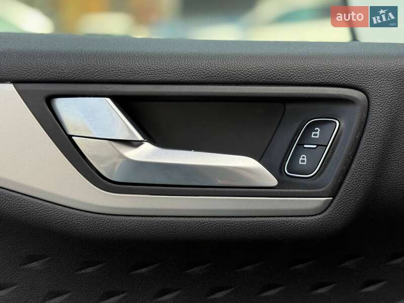 Внедорожник / Кроссовер Ford Escape 2020 в Ровно фото 25 Внедорожник / Кроссовер Ford Escape 2020 в Ровно