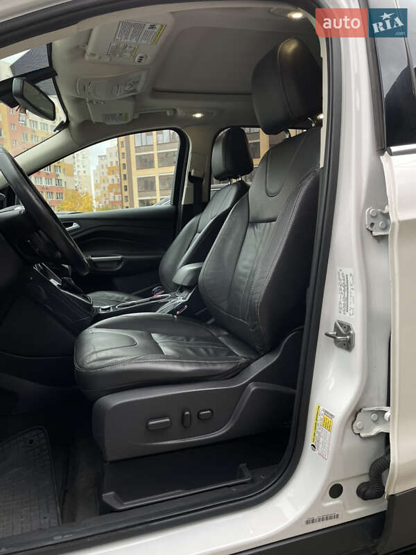 Внедорожник / Кроссовер Ford Escape 2013 в Одессе