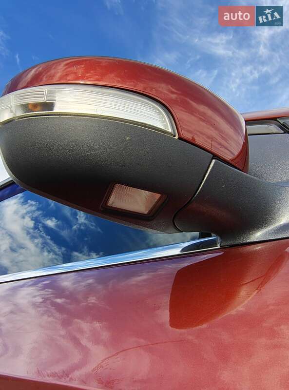 Внедорожник / Кроссовер Ford Escape 2014 в Кривом Роге