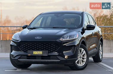 Позашляховик / Кросовер Ford Escape 2021 в Києві