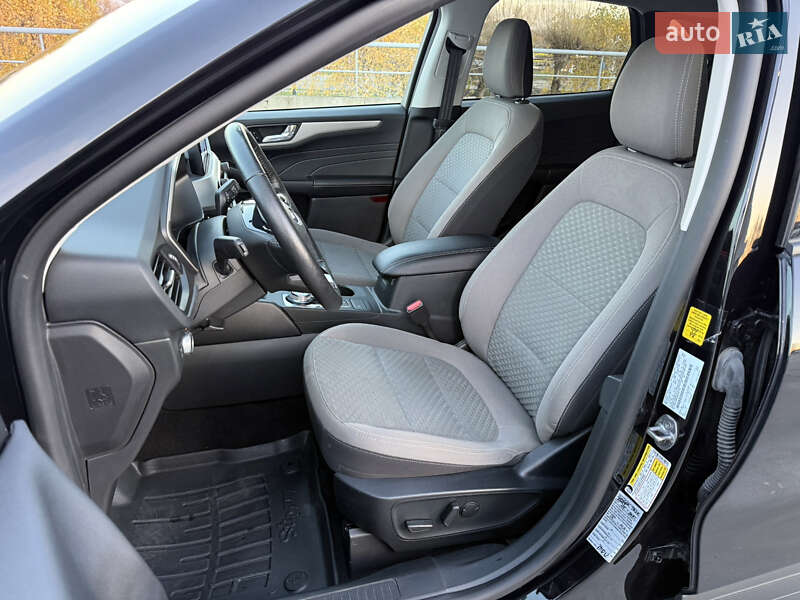 Позашляховик / Кросовер Ford Escape 2021 в Києві фото 38 Позашляховик / Кросовер Ford Escape 2021 в Києві