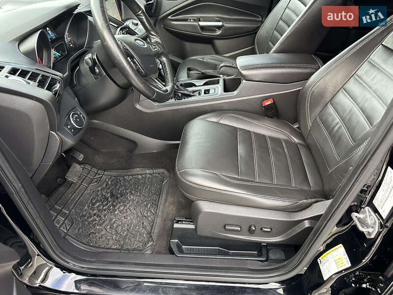 Позашляховик / Кросовер Ford Escape 2018 в Дубні фото 27 Позашляховик / Кросовер Ford Escape 2018 в Дубні