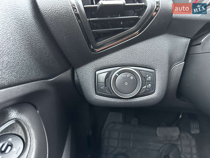 Позашляховик / Кросовер Ford Escape 2018 в Дубні фото 35 Позашляховик / Кросовер Ford Escape 2018 в Дубні