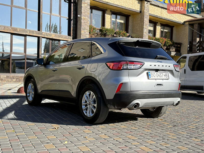 Позашляховик / Кросовер Ford Escape 2022 в Тернополі