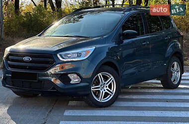 Позашляховик / Кросовер Ford Escape 2018 в Києві