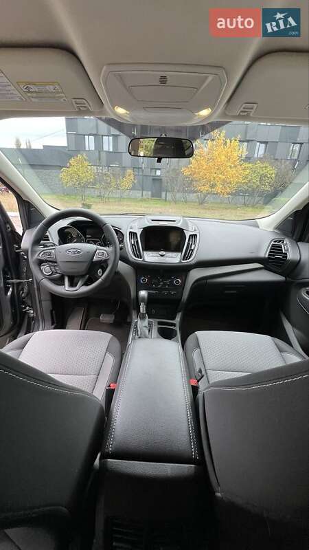 Внедорожник / Кроссовер Ford Escape 2016 в Киеве фото 8 Внедорожник / Кроссовер Ford Escape 2016 в Киеве