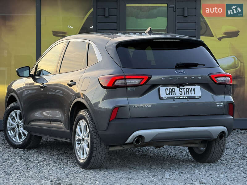 Внедорожник / Кроссовер Ford Escape 2023 в Стрые