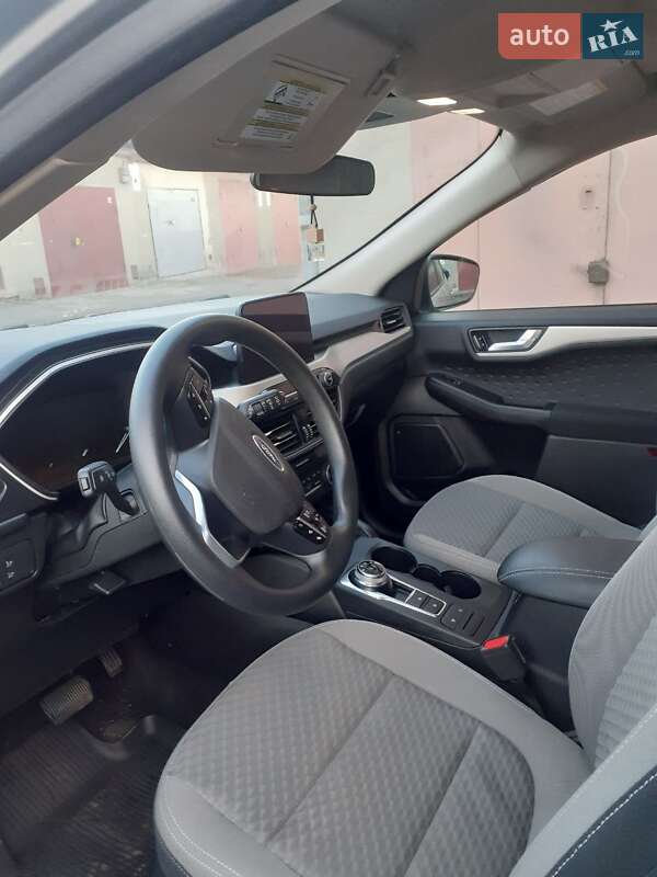 Позашляховик / Кросовер Ford Escape 2020 в Тернополі фото 8 Позашляховик / Кросовер Ford Escape 2020 в Тернополі