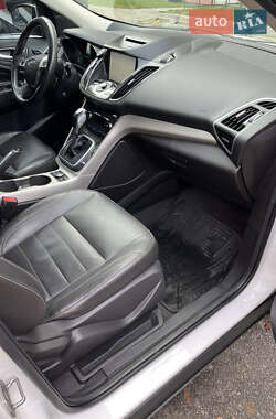 Позашляховик / Кросовер Ford Escape 2013 в Сумах