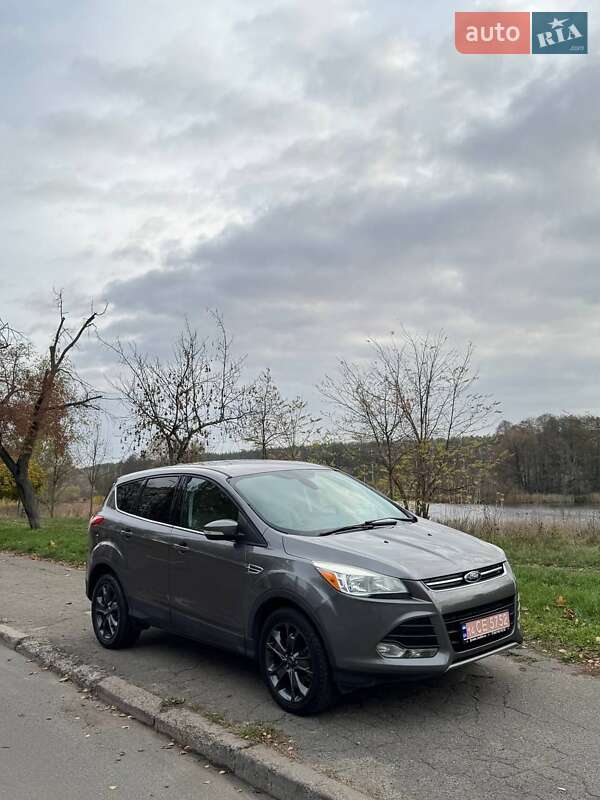 Позашляховик / Кросовер Ford Escape 2013 в Києві
