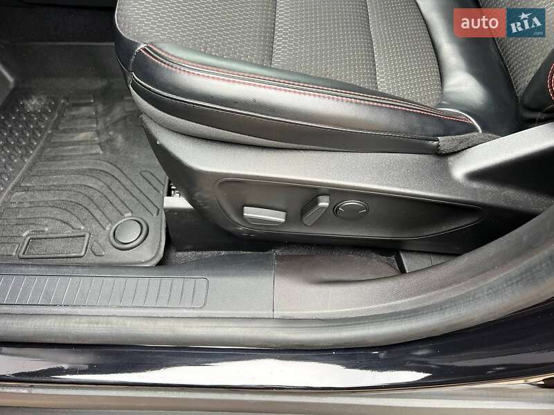 Позашляховик / Кросовер Ford Escape 2023 в Вінниці