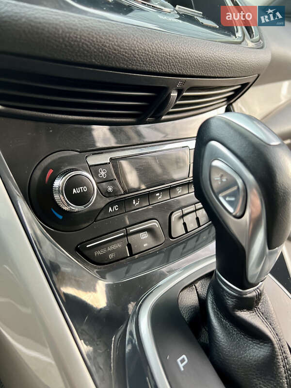 Позашляховик / Кросовер Ford Escape 2013 в Калуші фото 63 Позашляховик / Кросовер Ford Escape 2013 в Калуші