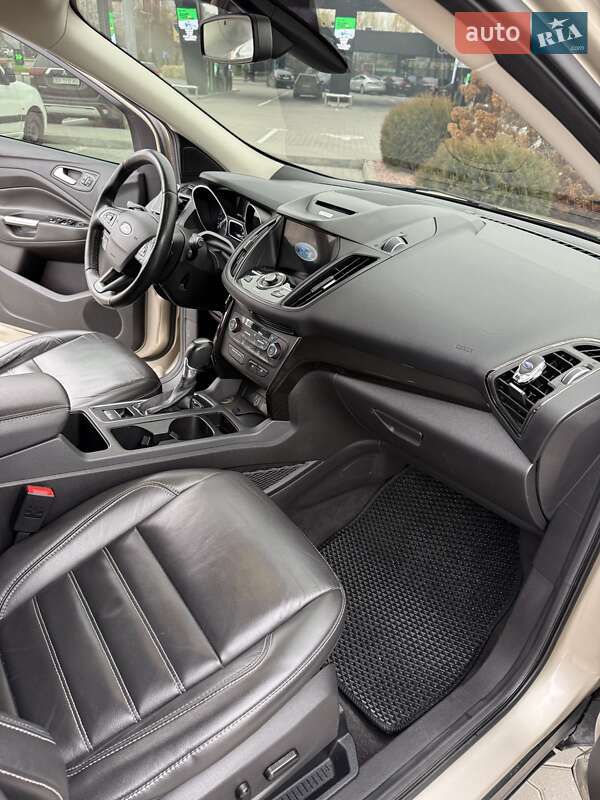 Позашляховик / Кросовер Ford Escape 2017 в Хмельницькому фото 11 Позашляховик / Кросовер Ford Escape 2017 в Хмельницькому