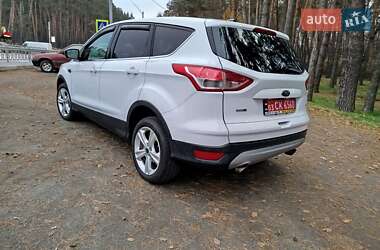 Позашляховик / Кросовер Ford Escape 2016 в Дубні