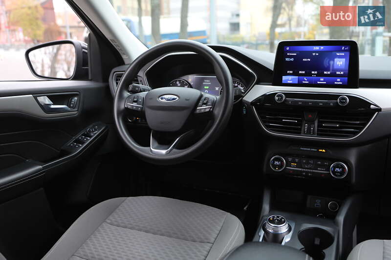 Внедорожник / Кроссовер Ford Escape 2021 в Харькове фото 12 Внедорожник / Кроссовер Ford Escape 2021 в Харькове