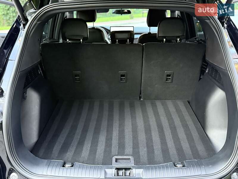 Позашляховик / Кросовер Ford Escape 2023 в Львові