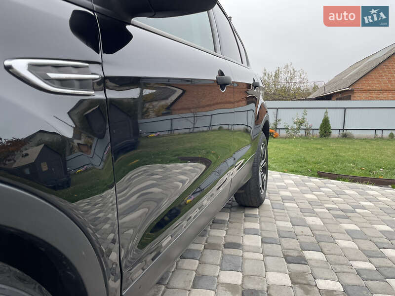 Внедорожник / Кроссовер Ford Escape 2017 в Лубнах