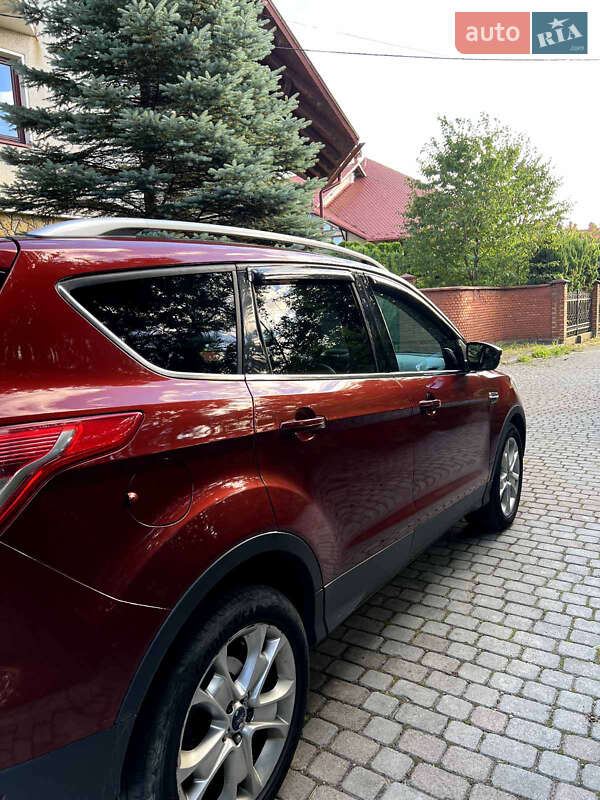 Внедорожник / Кроссовер Ford Escape 2015 в Львове