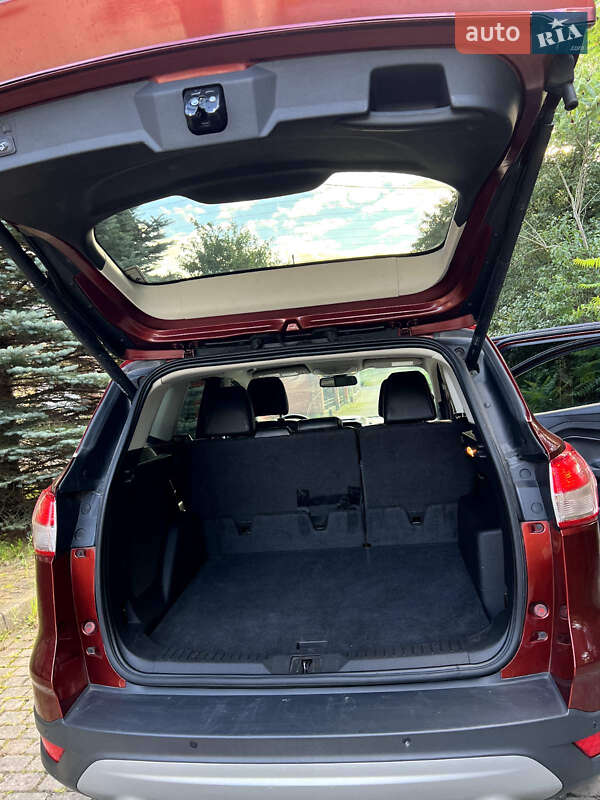 Внедорожник / Кроссовер Ford Escape 2015 в Львове