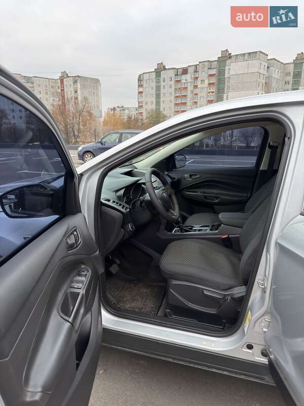 Внедорожник / Кроссовер Ford Escape 2017 в Чернигове фото 7 Внедорожник / Кроссовер Ford Escape 2017 в Чернигове