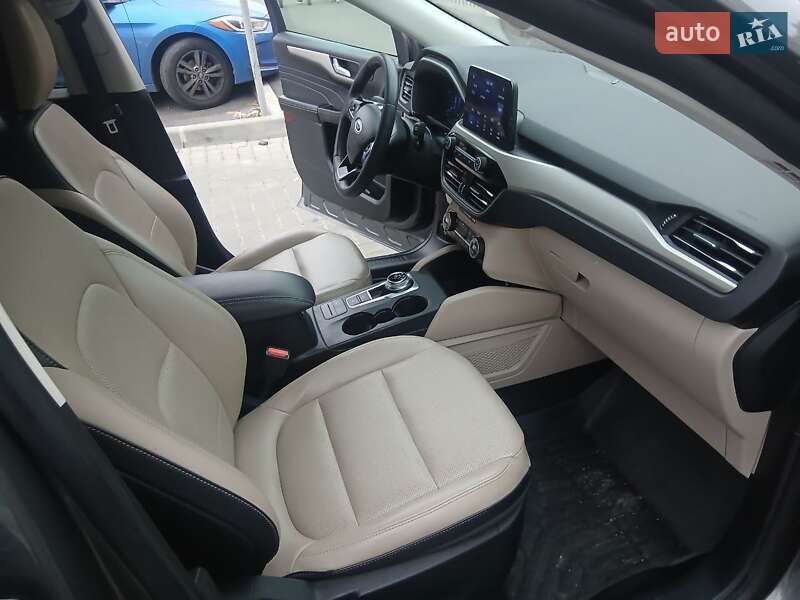 Внедорожник / Кроссовер Ford Escape 2021 в Одессе фото 18 Внедорожник / Кроссовер Ford Escape 2021 в Одессе