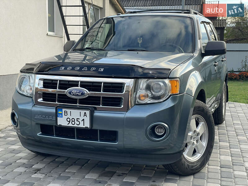 Внедорожник / Кроссовер Ford Escape 2012 в Лубнах