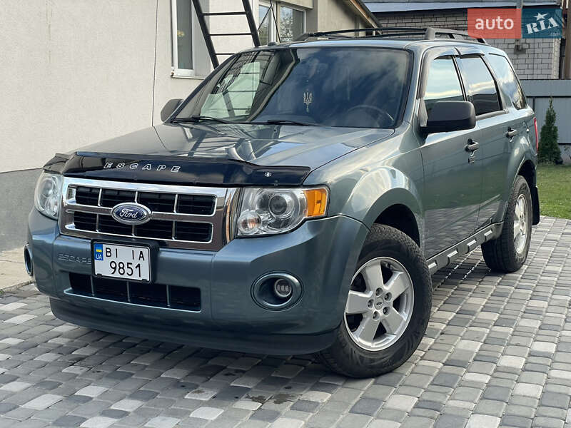 Внедорожник / Кроссовер Ford Escape 2012 в Лубнах