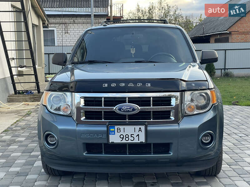 Внедорожник / Кроссовер Ford Escape 2012 в Лубнах