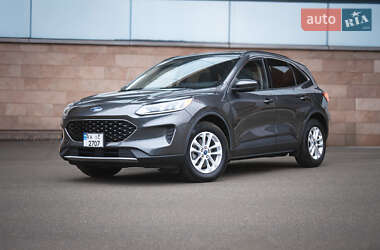 Позашляховик / Кросовер Ford Escape 2020 в Києві