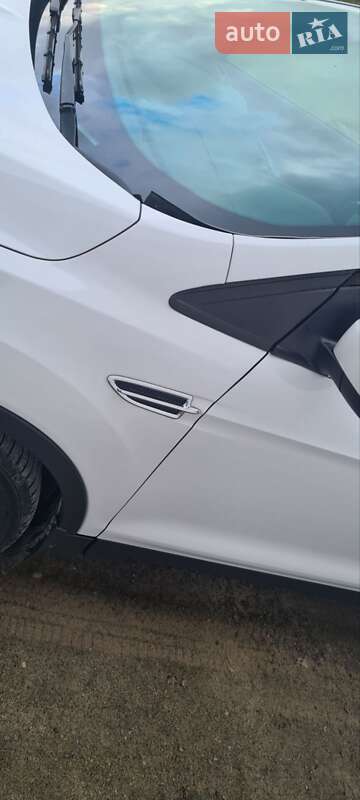 Внедорожник / Кроссовер Ford Escape 2014 в Радехове