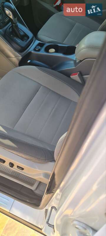 Внедорожник / Кроссовер Ford Escape 2014 в Радехове