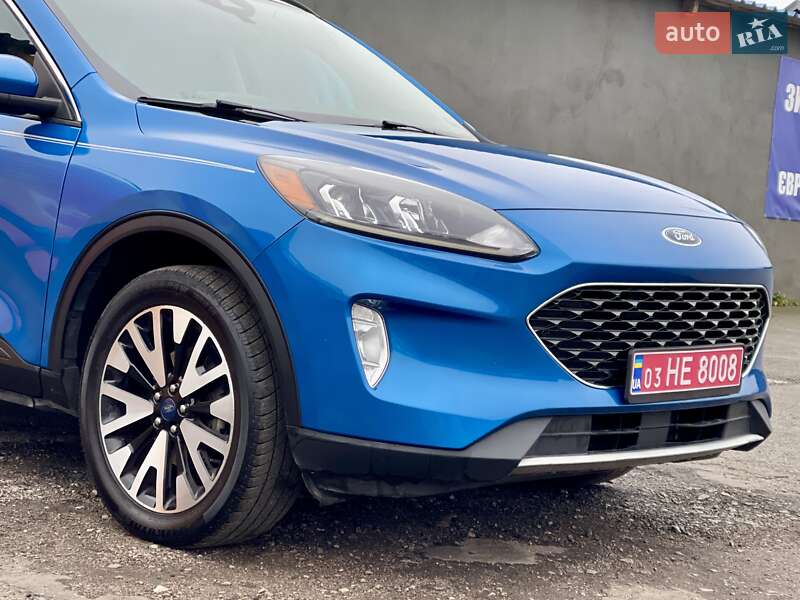 Внедорожник / Кроссовер Ford Escape 2020 в Житомире
