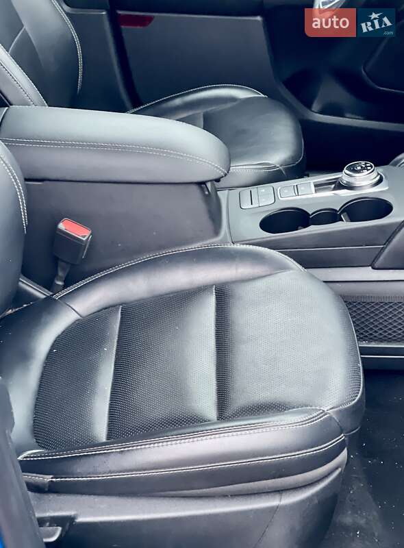 Внедорожник / Кроссовер Ford Escape 2020 в Житомире