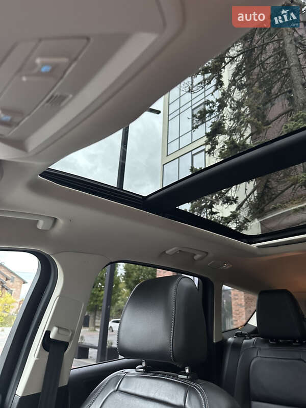 Позашляховик / Кросовер Ford Escape 2017 в Івано-Франківську фото 17 Позашляховик / Кросовер Ford Escape 2017 в Івано-Франківську