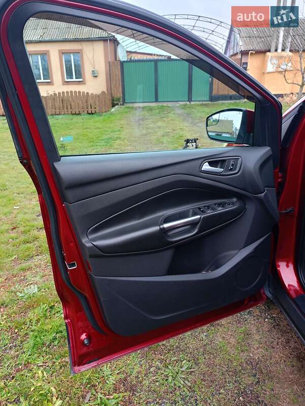 Позашляховик / Кросовер Ford Escape 2013 в Єланці