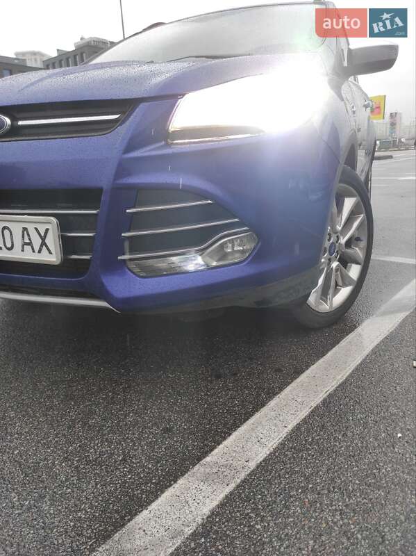 Позашляховик / Кросовер Ford Escape 2015 в Києві