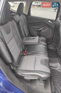 Позашляховик / Кросовер Ford Escape 2015 в Києві