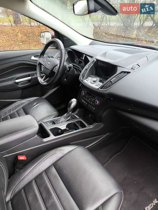 Внедорожник / Кроссовер Ford Escape 2019 в Ровно фото 28 Внедорожник / Кроссовер Ford Escape 2019 в Ровно