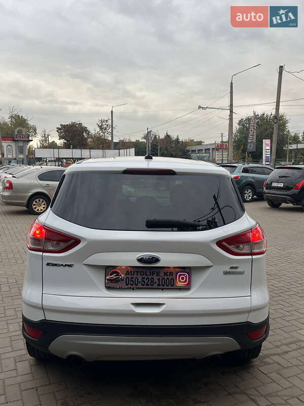 Внедорожник / Кроссовер Ford Escape 2013 в Кривом Роге фото 5 Внедорожник / Кроссовер Ford Escape 2013 в Кривом Роге